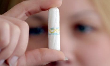 Teens warned of risks from 'vodka tampon' use