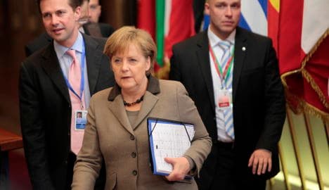 Merkel wary of military engagement in Libya