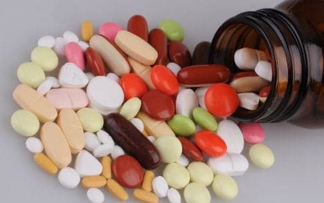 Half of doctors prescribe placebos, study finds