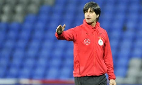 Löw extends Germany contract to 2014