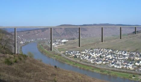 Mosel Valley bridge to be built in wine country