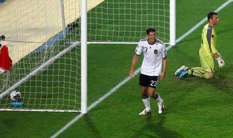 Germany sneak past Austria in Euro qualifier