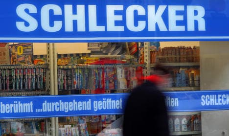 Schlecker drugstore to close hundreds of shops, revamp image