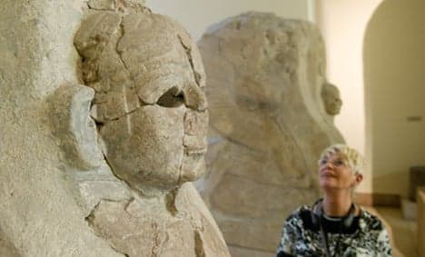 Sphinx returned to Turkey after controversy