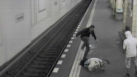 Teen confesses to brutal metro beating