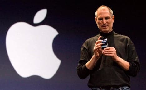 Run on Steve Jobs' German designer jumper