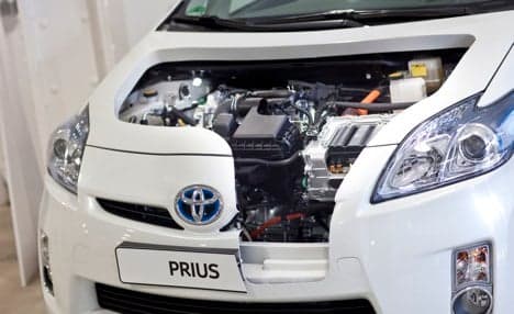 Toyota discusses green car alliance with BMW