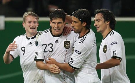 German team offered big bonus for Euro2012 win