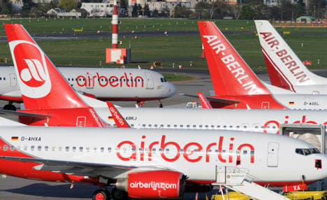 Arab airline throws lifeline to Air Berlin