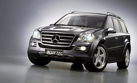 Ukrainian minister driving stolen Mercedes