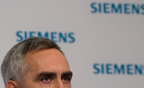 Siemens suffers profit collapse