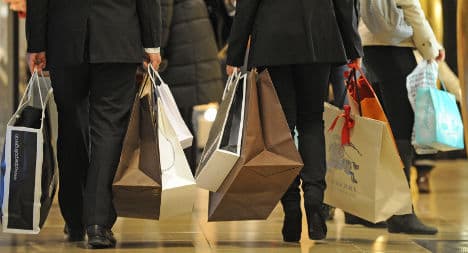Consumer confidence hits year high