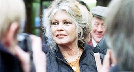 Brigitte Bardot offers support to Le Pen
