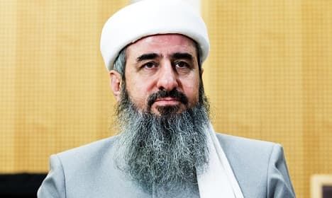Mullah Krekar on trial over death threats