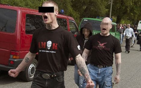 Fugitive neo-Nazi arrested after shooting