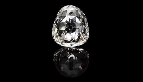 Historic diamond sells for $9.7 million in Geneva