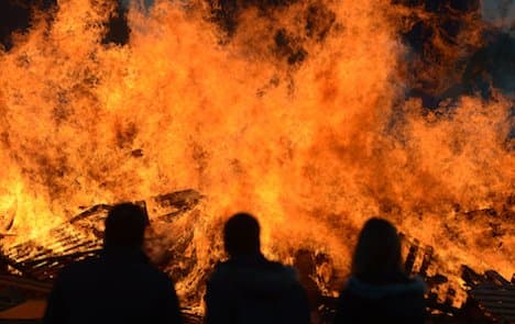 Woman burned father in Easter bonfire