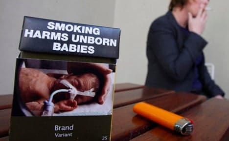Scary photos on tobacco 'should be copied' here