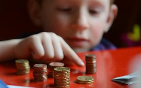 'What's a euro crisis?' German kids get raise