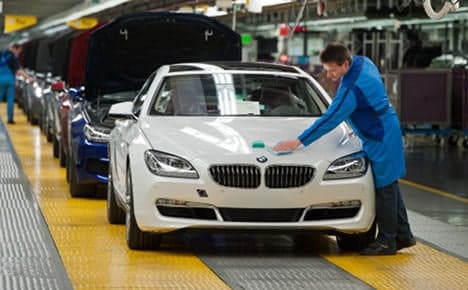 BMW to create 3,000 jobs in return for flexibility