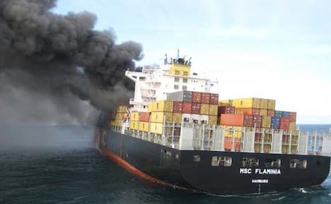 Damaged cargo ship enters German waters