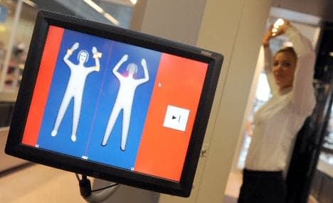 Frankfurt airport deploys full-body scanners
