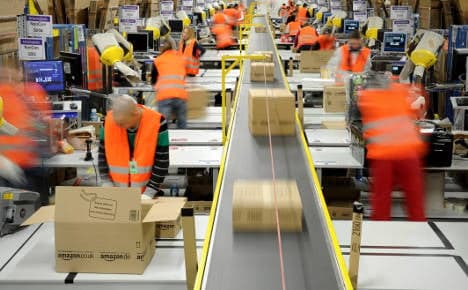 Watchdog probes Amazon's pricing policy