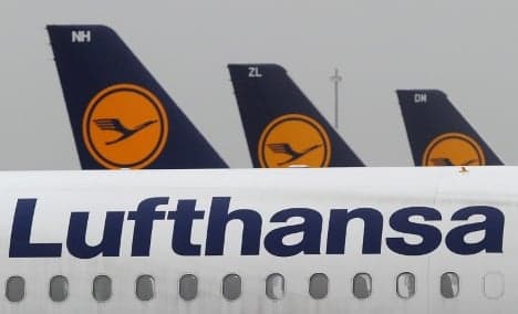 Lufthansa orders new jets amid job cuts