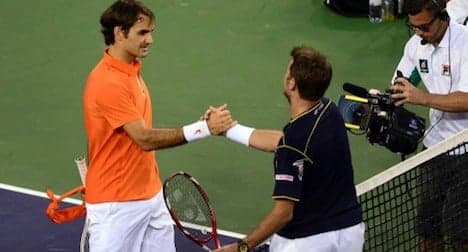 Federer beats fellow Swiss at Indian Wells