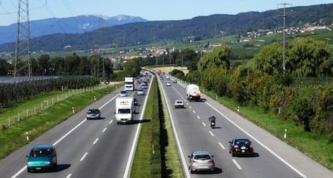Vaud police probe mystery highway death