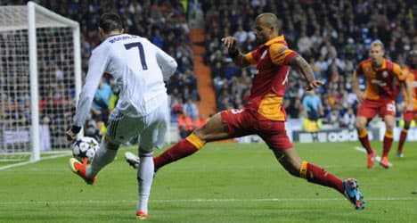 Real Madrid cruise to 3-0 win over Galatasaray