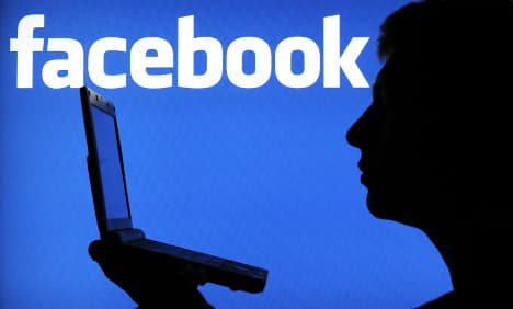 Job centre Facebook spying 'is illegal'