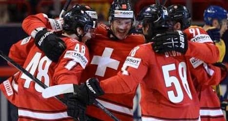Swiss lose to Swedes in world ice hockey final
