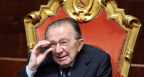 Italy's 'untouchable' ex-PM Andreotti dies at 94