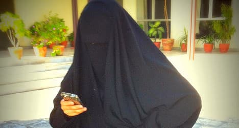 Muslim men 'wed teen converts by phone'