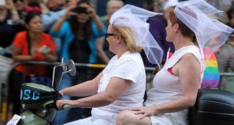 Spain's lesbians locked out of fertility treatments