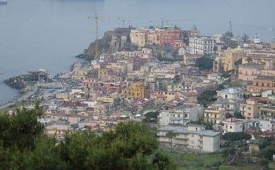 Pozzuoli mourns loss of residents in coach crash
