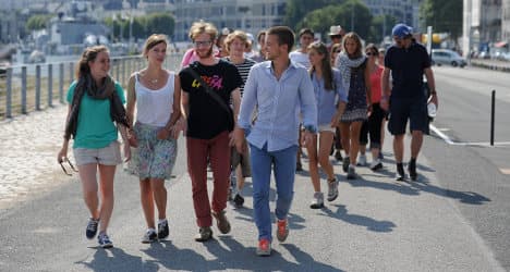 Paris bans anti-gay marriage 'pilgrims' demo