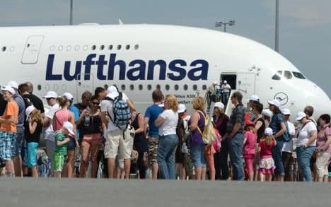 Lufthansa: halved profits this quarter no problem