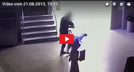 Video catches policeman kicking burglar’s head