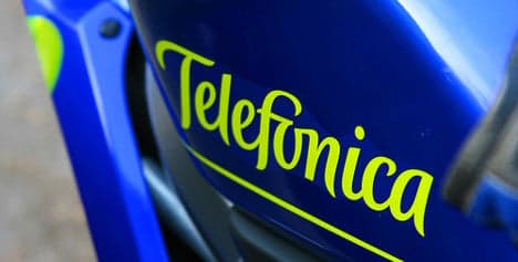 Telefonica bid wins billionaire Slim's backing