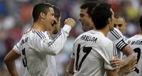 Real win as injury halts Bale's Bernabeu debut