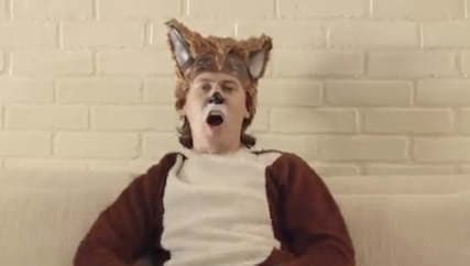 Ylvis's The Fox debuts in US Top 30