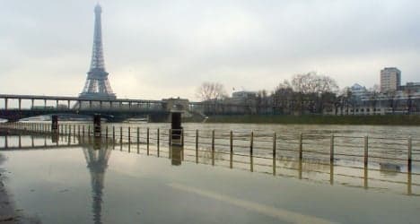 Paris is 'unprepared' for 'flood of the century'