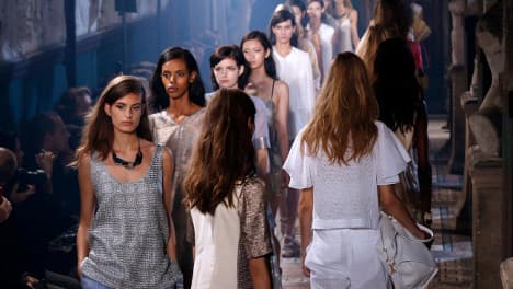 Paris fashion ducks dearth of black models