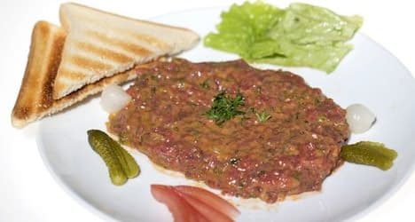Eateries used horsemeat for steak tartar: report