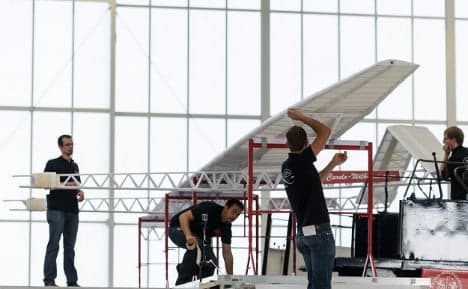 Students break record for biggest paper plane