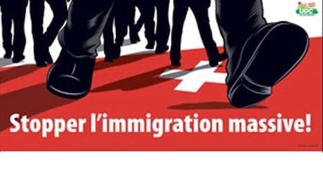 Swiss government opposes immigration cap