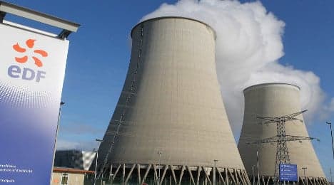 France's EDF 'signs deal' for UK nuclear plants