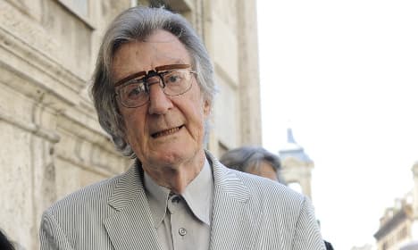 Italian film director Lizzani commits suicide